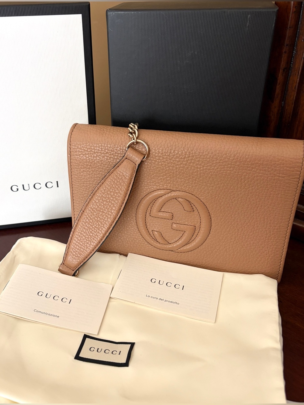 GUCCI Soho Camelia Leather Wallet on Chain WOC/ Crossbody - Excellent Condition